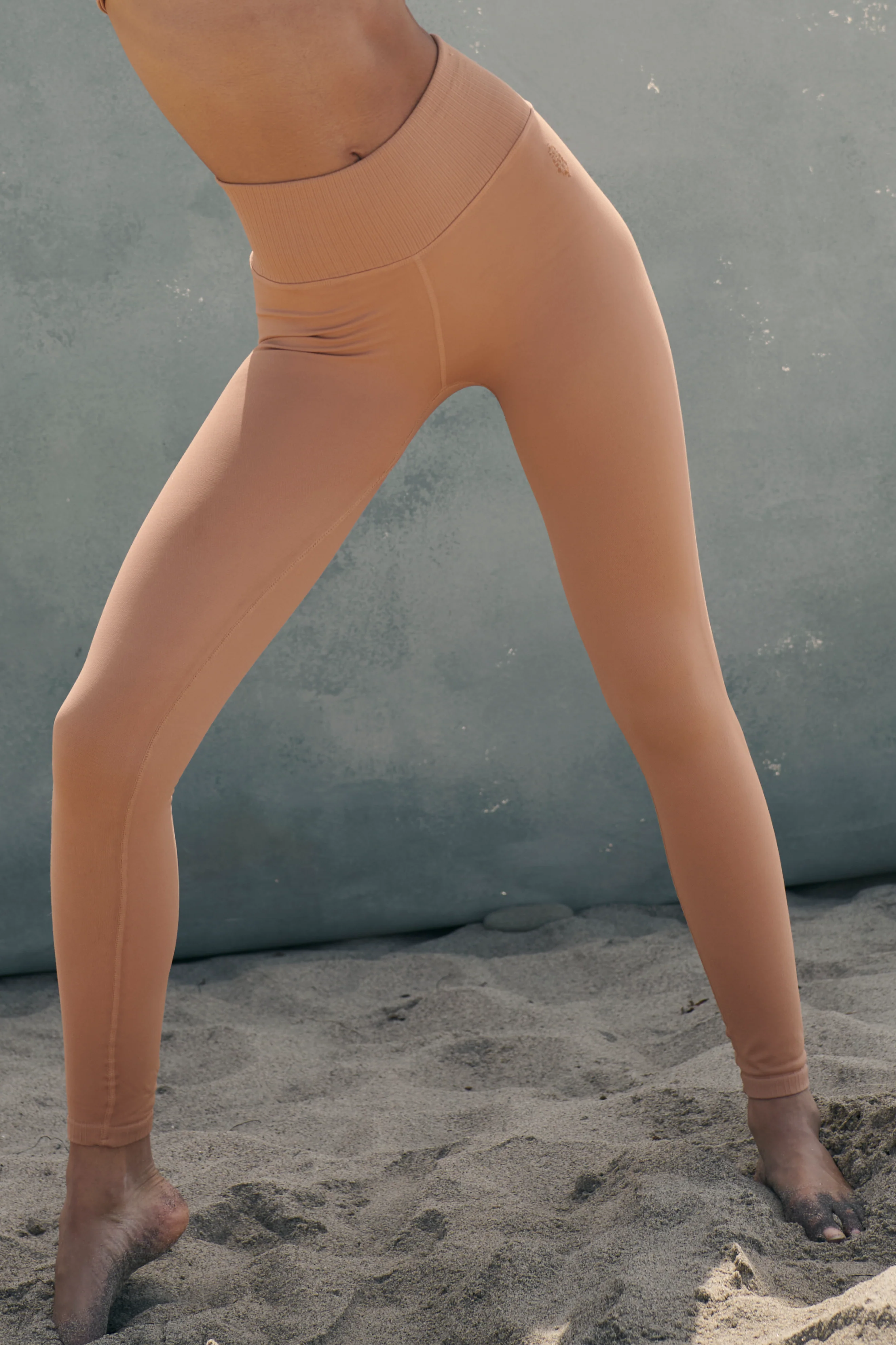Seamless Legging - Image 3