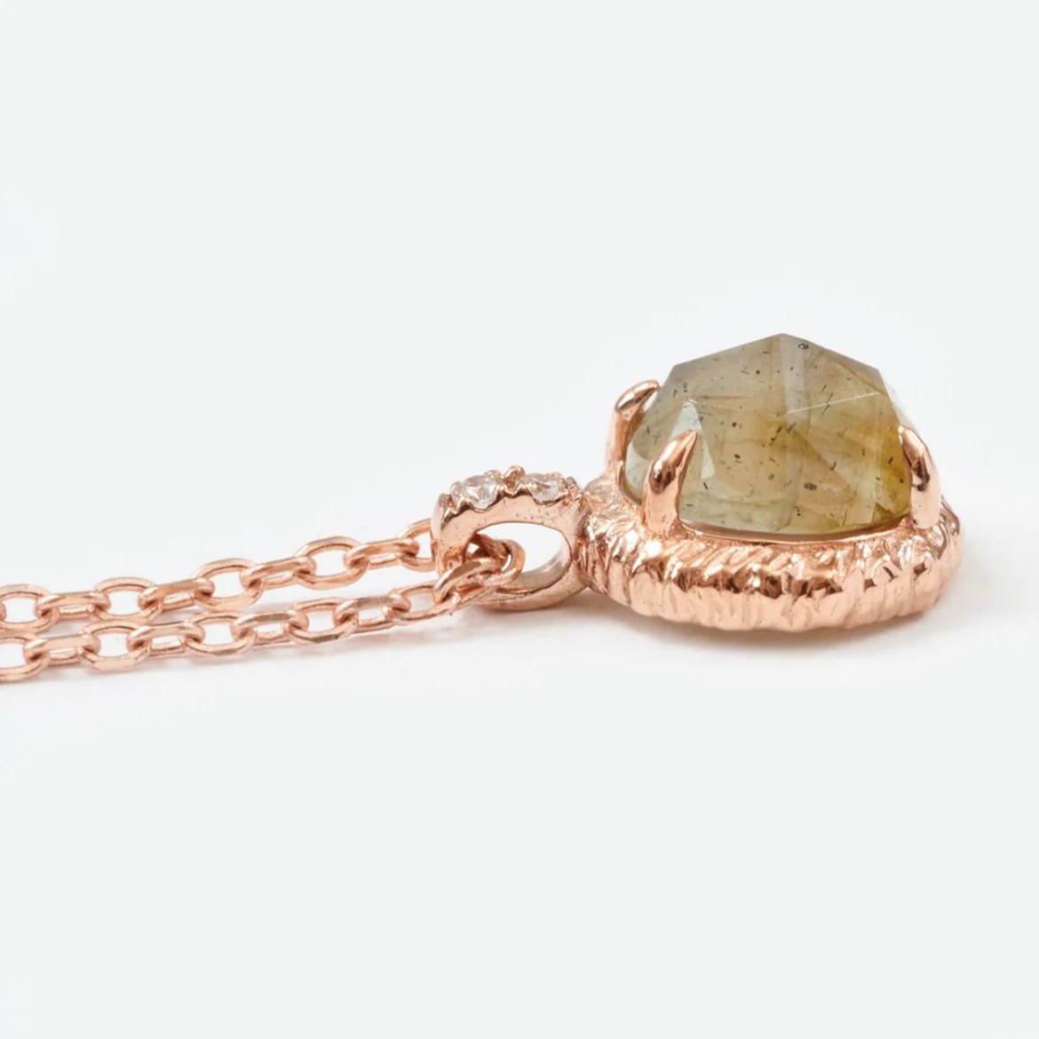 Mini Round Necklace in Labradorite - Image 4