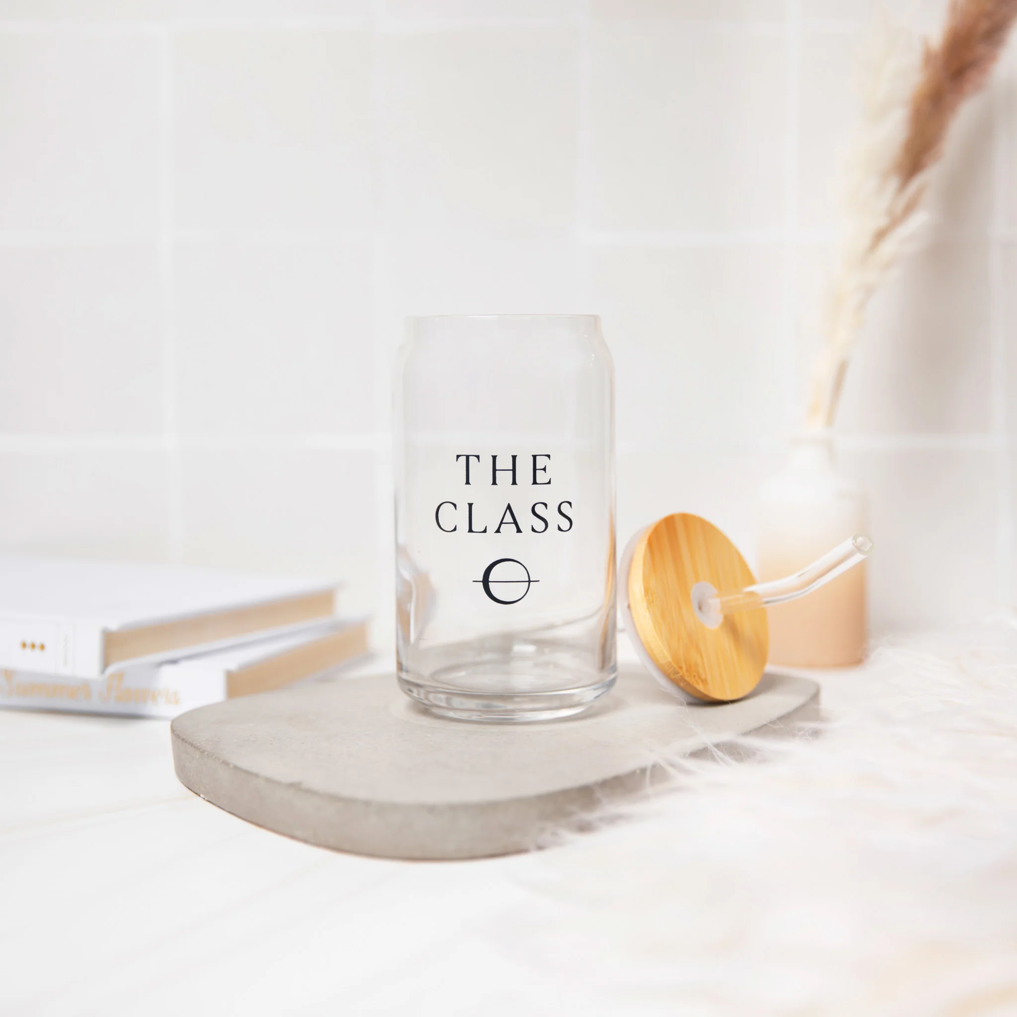 The Class Glass - Image 3